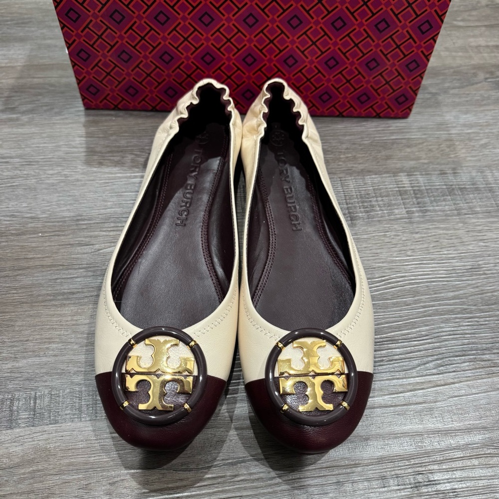 Tory Burch Multi Logo Cap Toe New Cream Plum Leather Ballet Flats